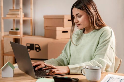 Dropshipping vs Print-on-Demand: Compare startup costs, profits, & 2025 trends. Discover which e-commerce model fits your brand, budget, and AI-driven future.